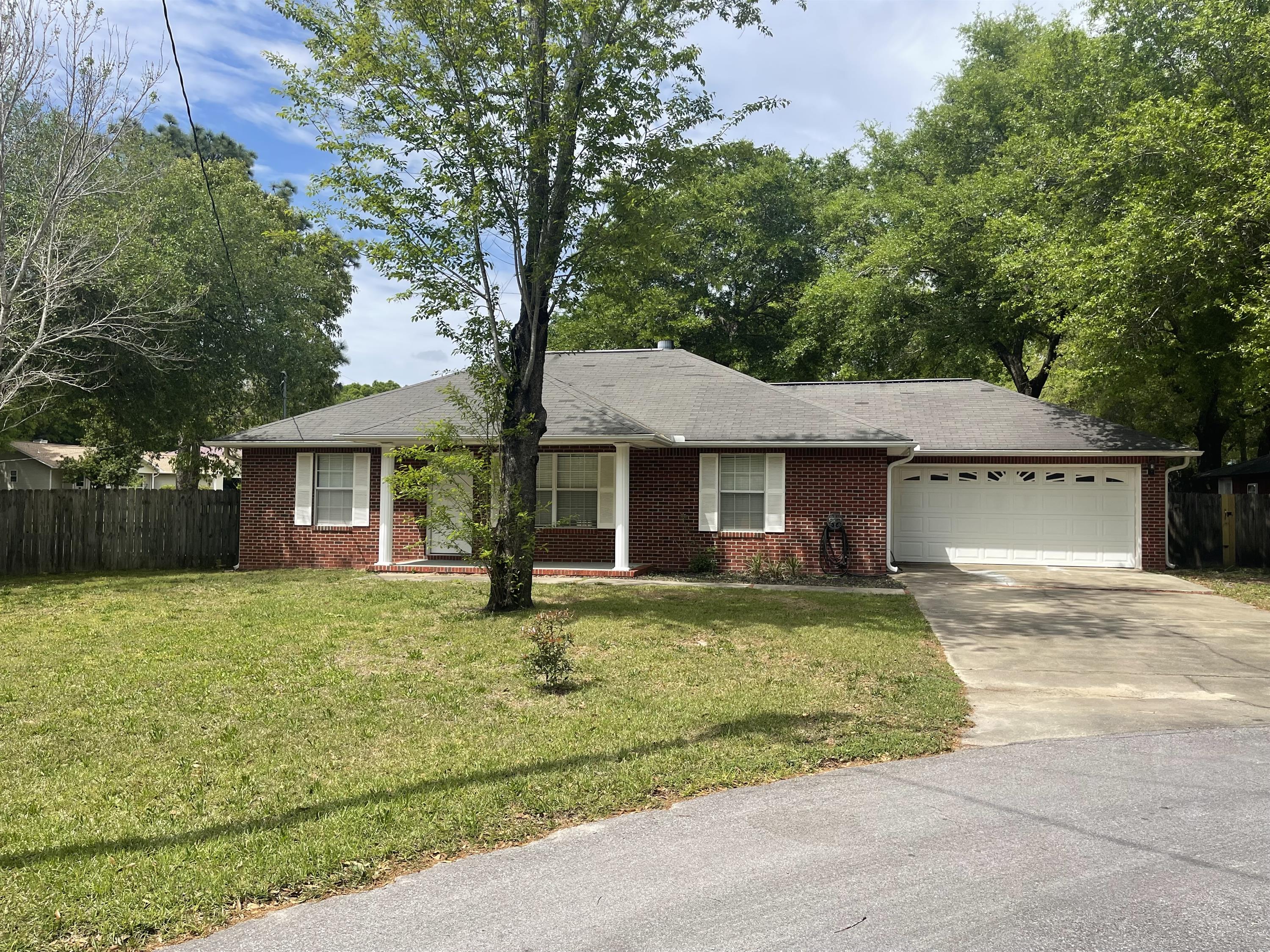 3007 Pine Lake Court