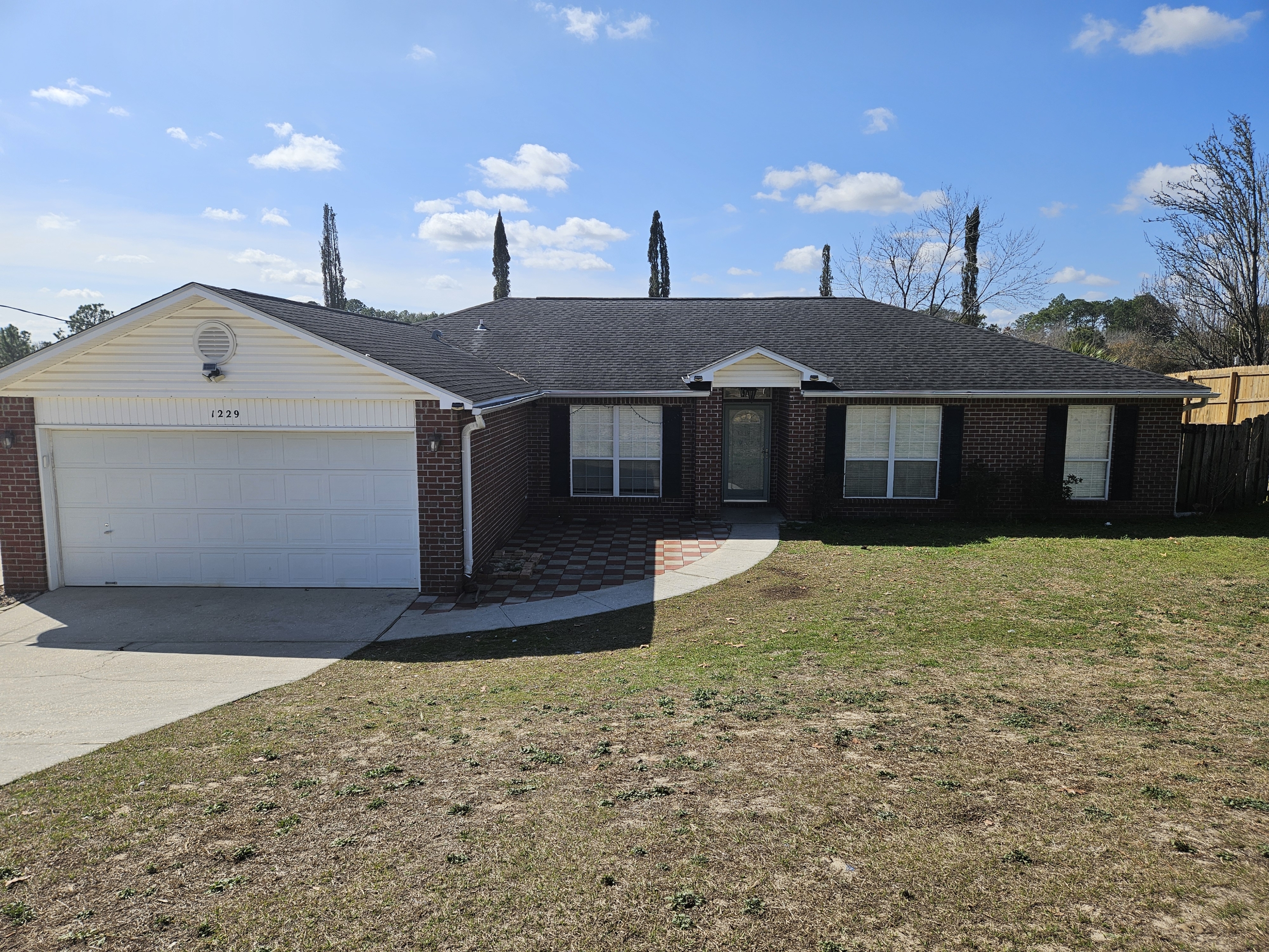 1229 Northview Drive